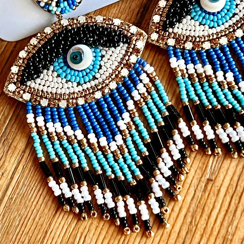 NWT Deepa Gurnani Beaded Fringe Chandeliers - Picture 11 of 16